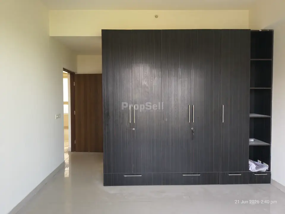 4 BHK Flat/Apartment for Rent in Adani M2K Oyster Grande, Sector 102, Gurgaon - Photo 1