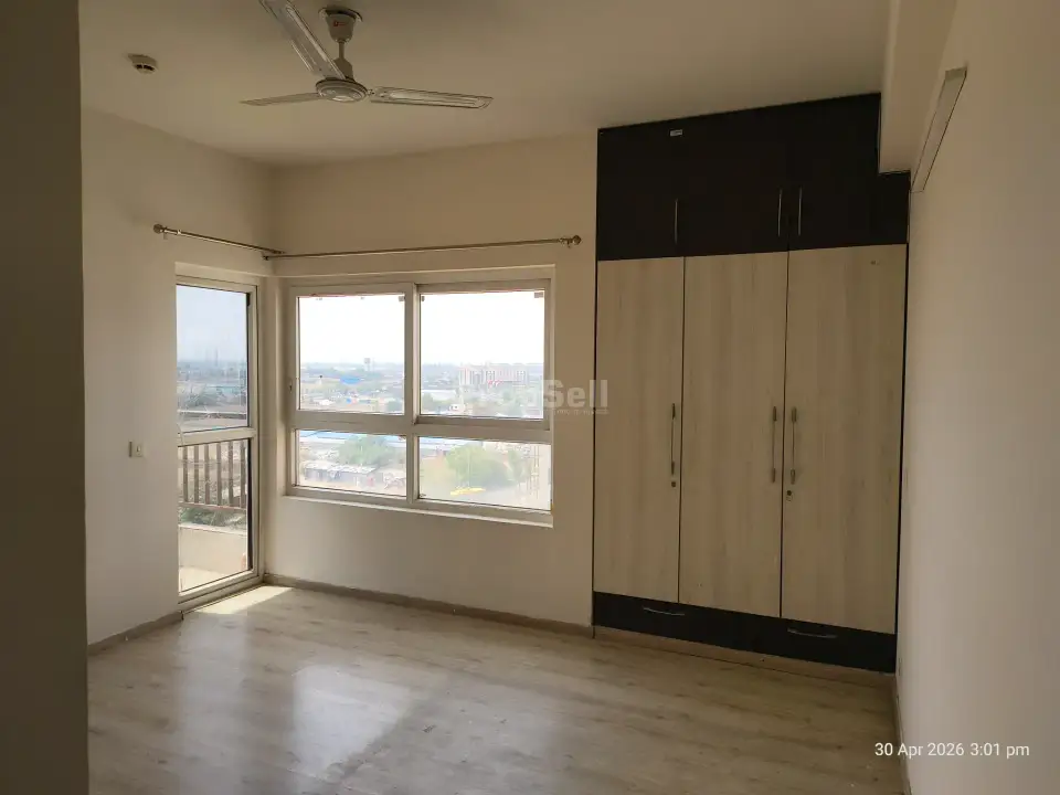 3 BHK Flat/Apartment for Rent in Adani M2K Oyster Grande, Sector-102, Gurgaon