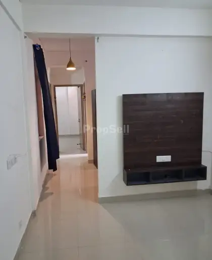 2 BHK Flat/Apartment for Rent in Pareena Laxmi Apartments, Sector-99A, Gurgaon - Photo 2