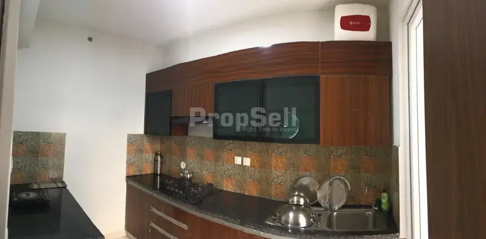 2 BHK Flat/Apartment for Rent in Hero Homes, Sector-104, Gurgaon - Photo 1