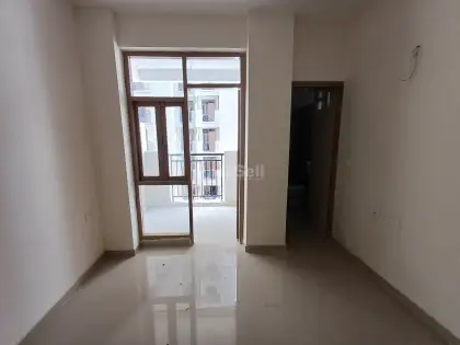 Pareena Om Apartments
