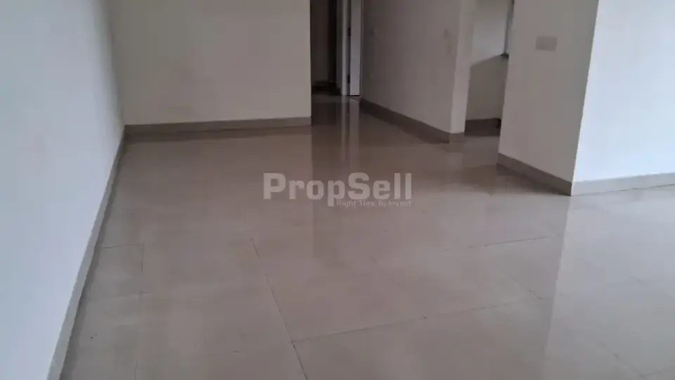 3 BHK Flat/Apartment for Sale in Emaar Imperial Gardens, Sector 102, Gurgaon - Photo 1