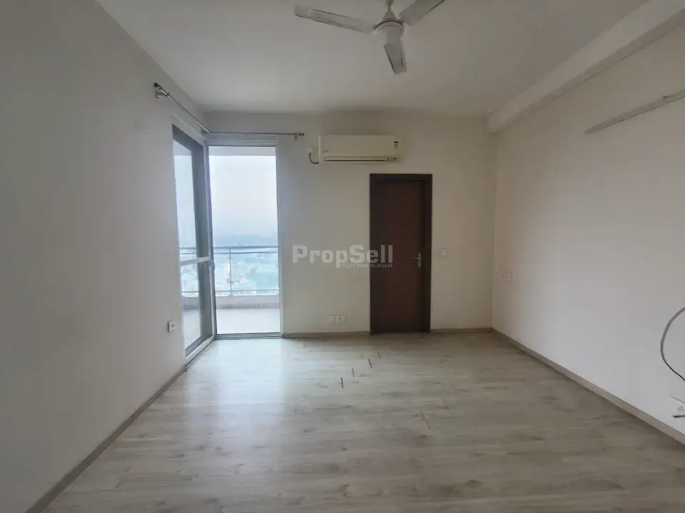 2 BHK Flat/Apartment for Sale in Experion Windchants, Sector-112, Gurgaon - Photo 1