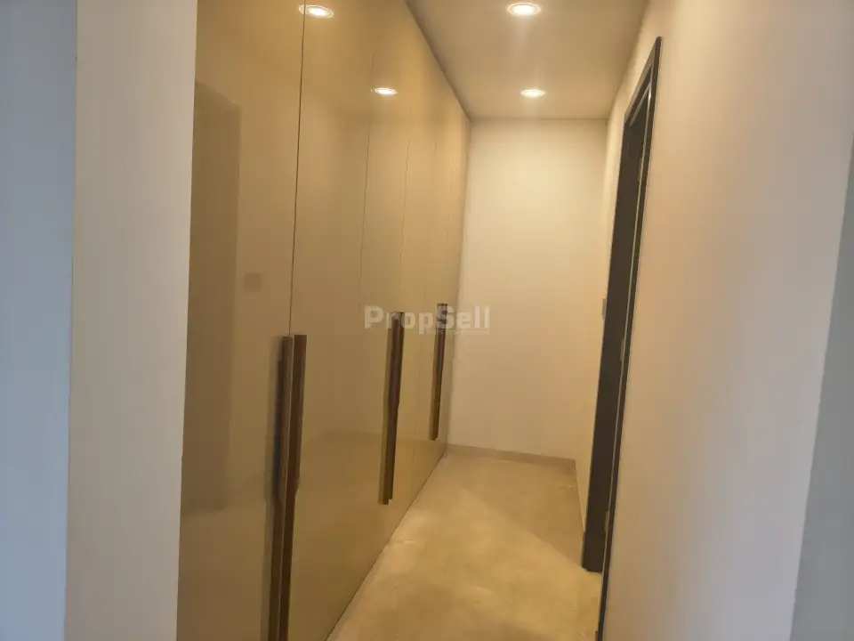 4 BHK Independent House / Villa for Rent in Sobha International City, Sector-109, Gurgaon