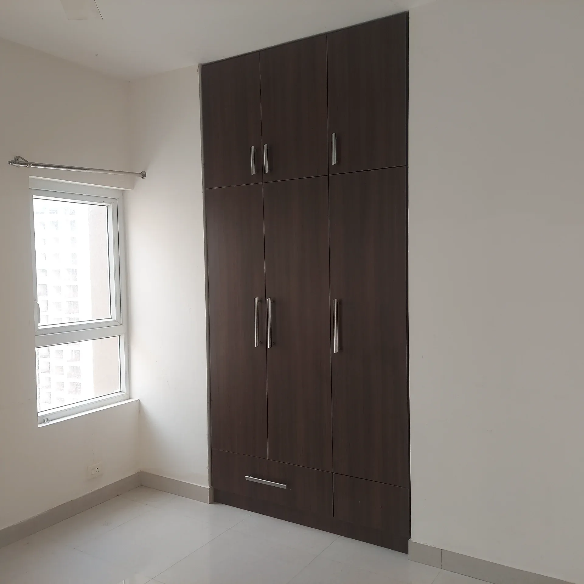 Adani M2K Oyster Grande