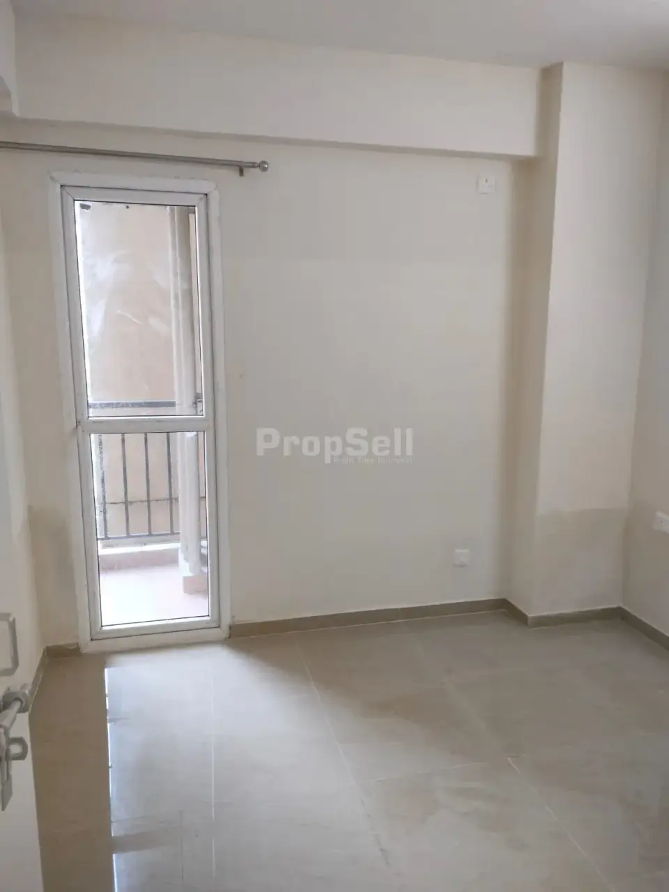 3 BHK Flat/Apartment for Rent in Conscient Habitat 102, Sector 102, Gurgaon - Photo 1