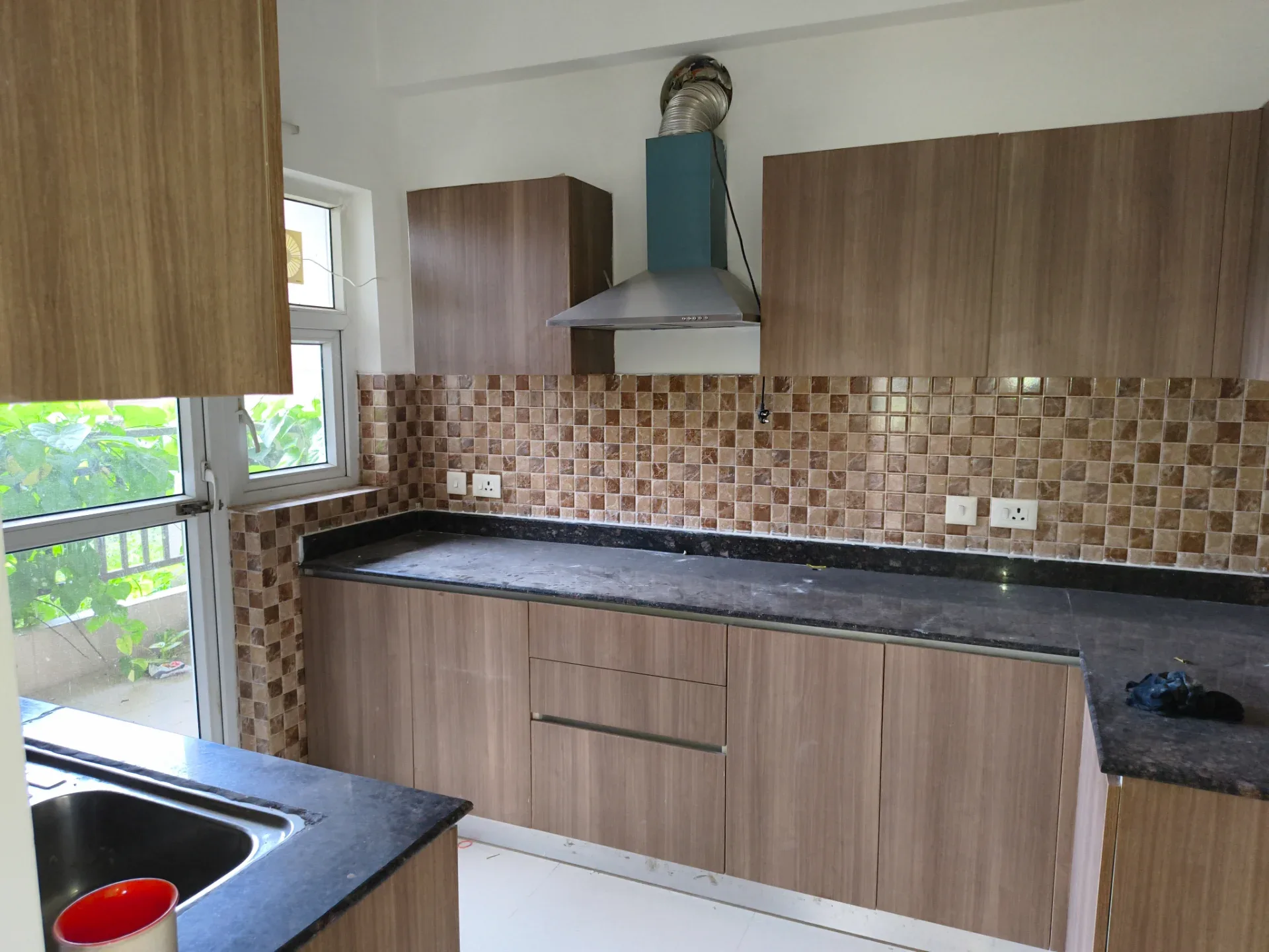 Adani M2K Oyster Grande