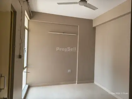 2 BHK Flat/Apartment for Rent in Conscient Habitat, Sector-99A, Gurgaon - Photo 3