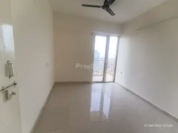 Signature Global Golf Greens - 3 BHK Flat/Apartment in Sector-79, Gurgaon