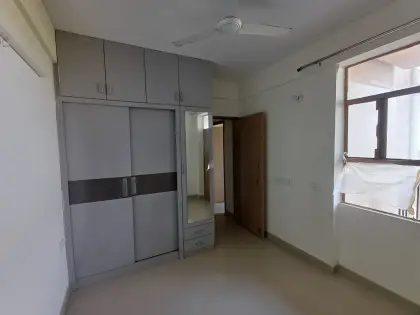 Pareena Laxmi Apartments