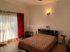 4 BHK Independent House / Villa for Rent in Sobha International City, Sector-109, Gurgaon - Photo 1