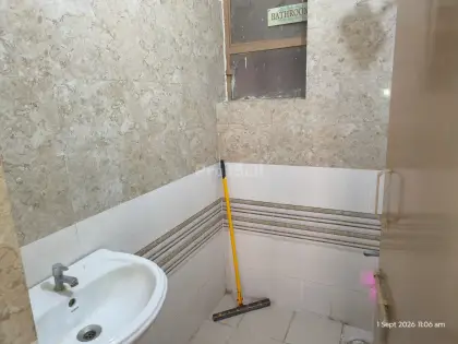 2 BHK Flat/Apartment for Rent in Pareena Laxmi Apartments, Sector-99A, Gurgaon - Photo 3