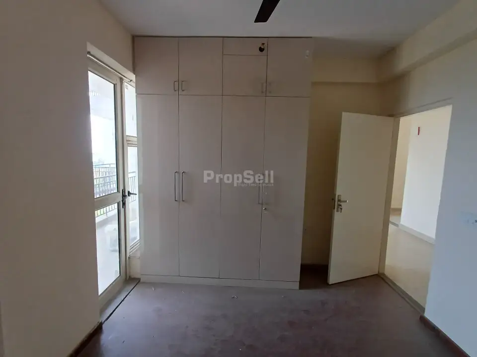 4 BHK Flat/Apartment for Sale in Imperia The Esfera, Sector-37C, Gurgaon