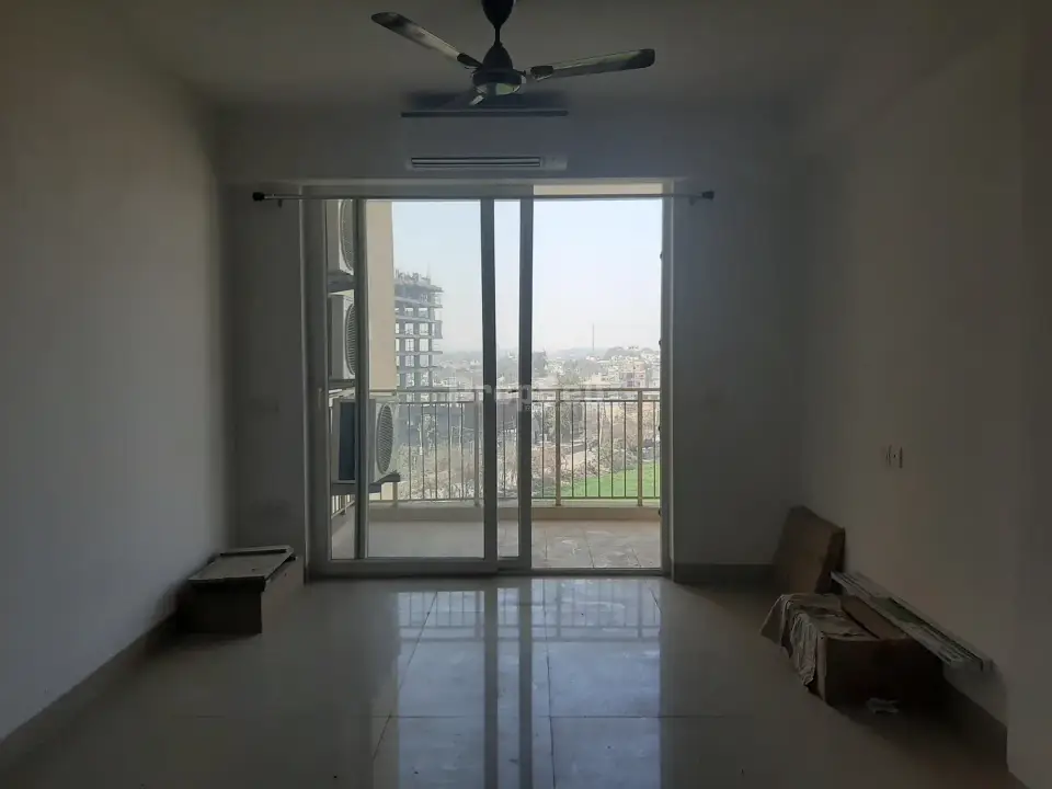 3 BHK Flat/Apartment for Rent in Emaar Gurgaon Greens, Sector-102, Gurgaon