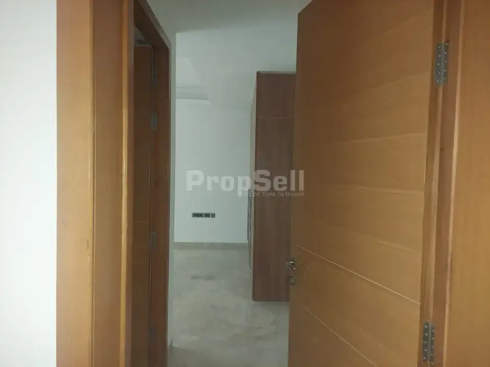 6 BHK Independent House / Villa for Rent in Sobha International City, Sector-109, Gurgaon